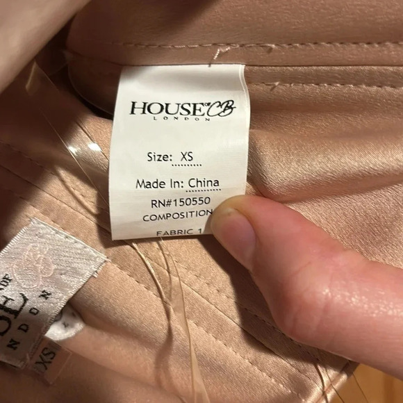 ‼️HOUSE OF CB top‼️ - Picture 5 of 9